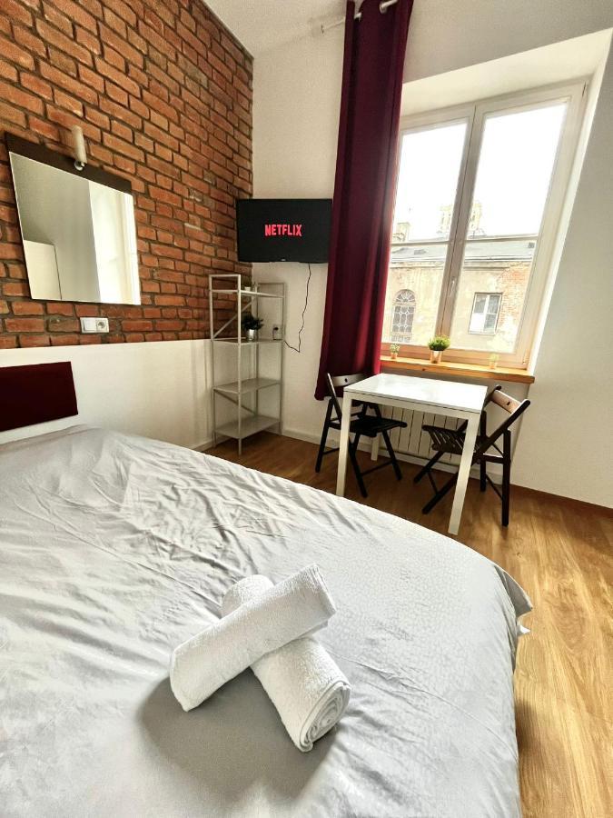 Bezagenta Rooms Centrum ワルシャワ エクステリア 写真