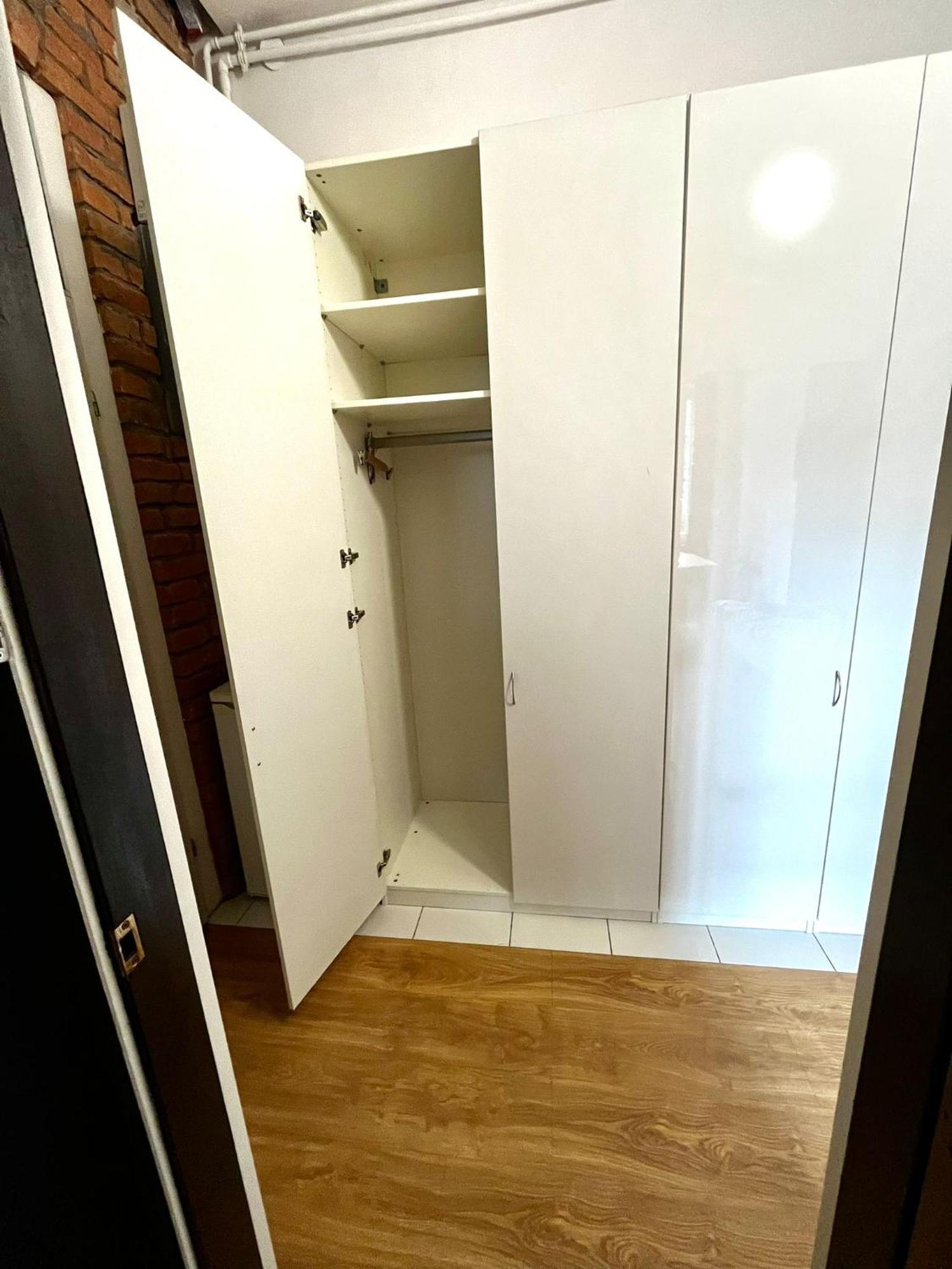 Bezagenta Rooms Centrum ワルシャワ 部屋 写真